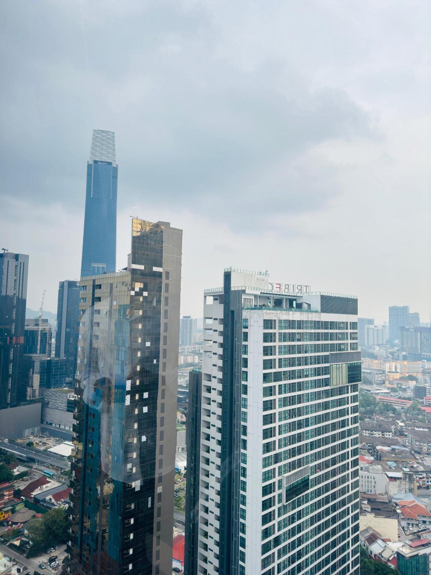 Crystal At Dorsett Infinity Pool Kl Apartemen