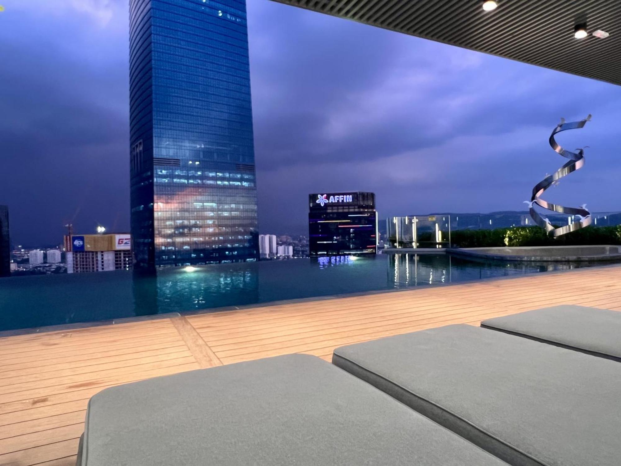 Apartment 1 Min To Trx Exchange Mall Kuala Lumpur