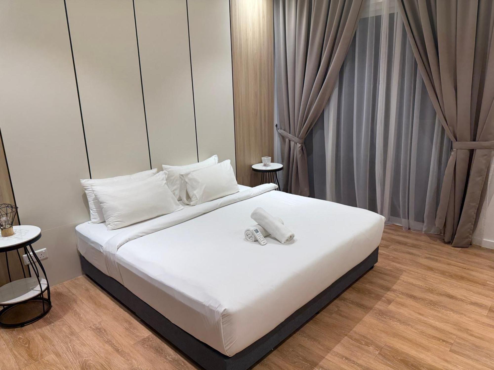 Quill Luxury Apartment *