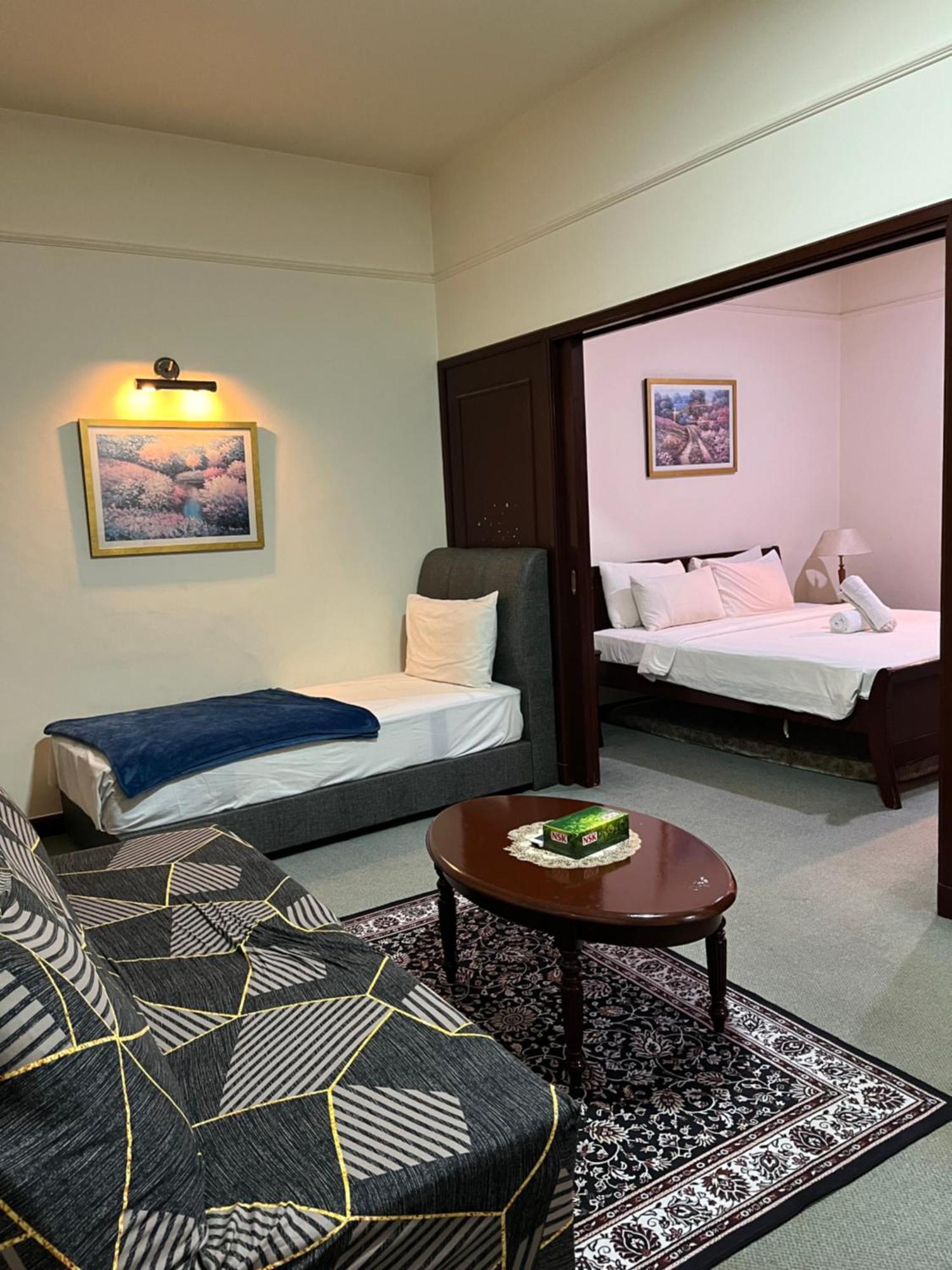 Apartment Raintree Millennium At Times Square Kl