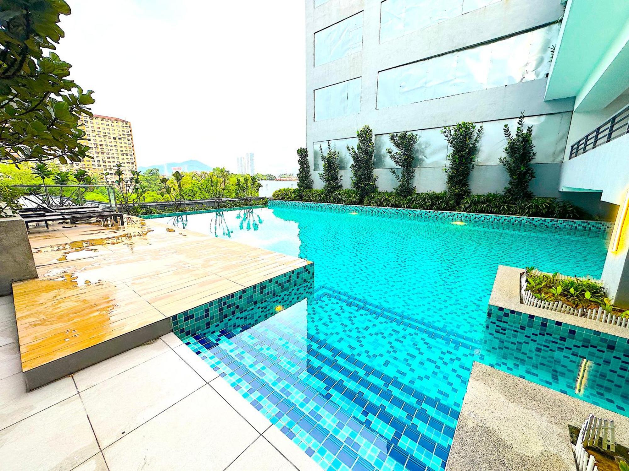 Neu Junior By Serenity Homes Next To Gleneagles & Lrt * Kuala Lumpur
