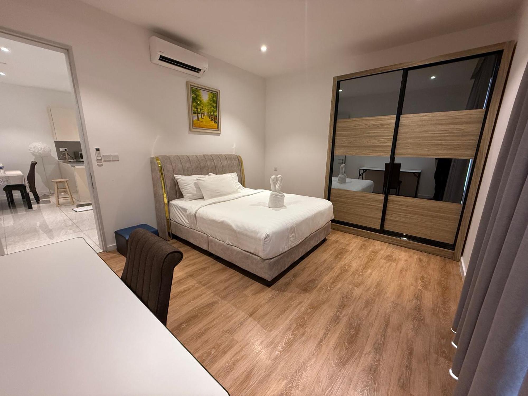 Quill Luxury Apartment