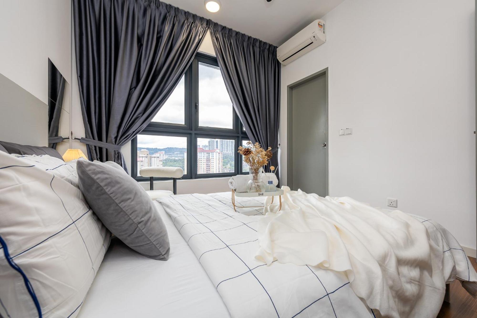 M Vertica Near Sunway Velocity By Gl Staycation *