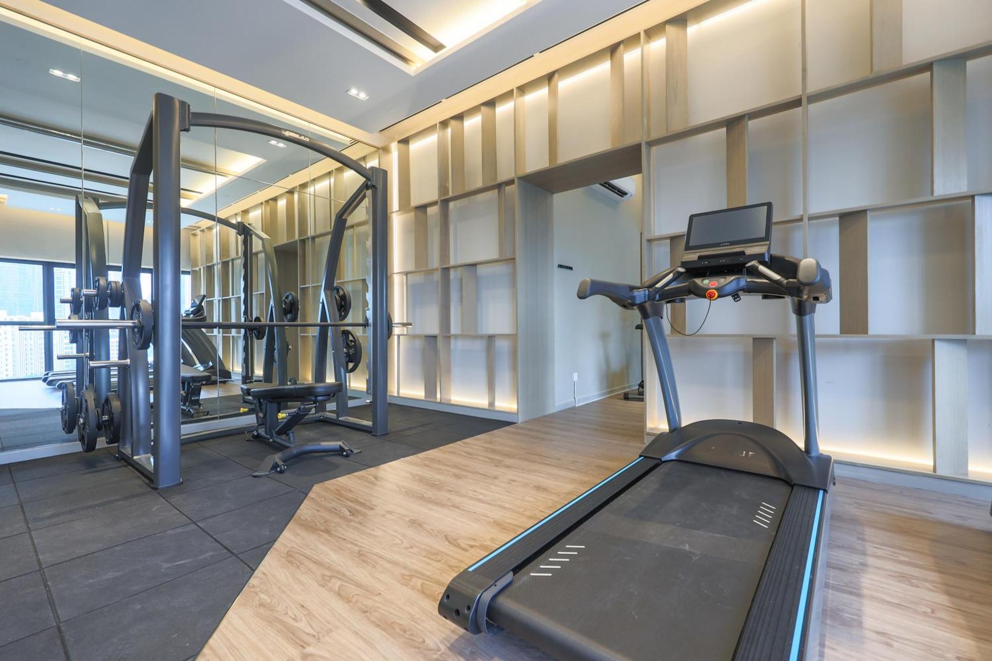 Agile Near Trx And Pavilion By Molly Apartment