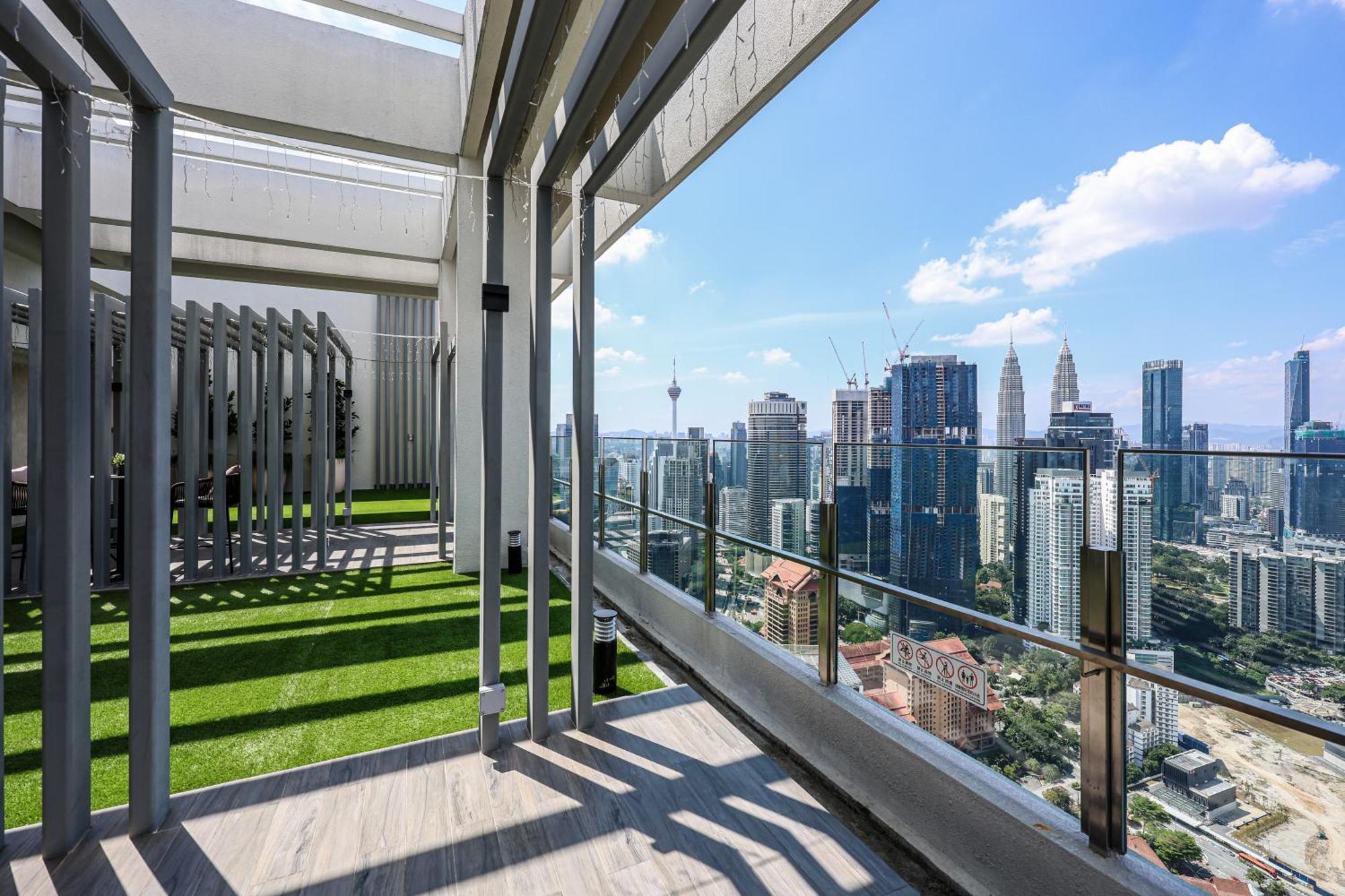 Apartment Agile Near Trx And Pavilion By Molly