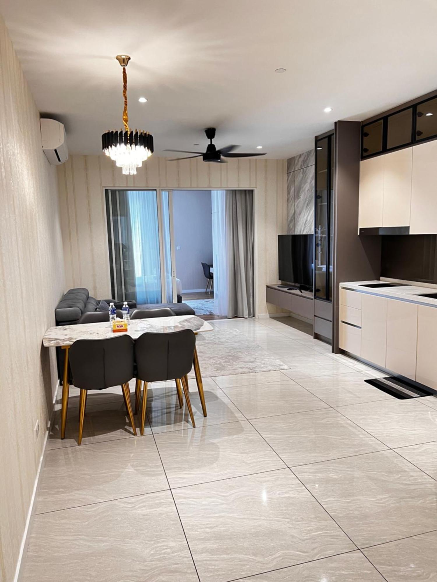 Apartment Quill Service *