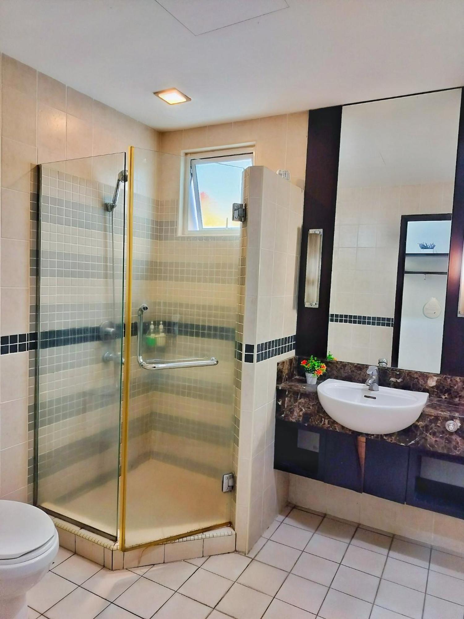 Apartment Seri Service Klcc