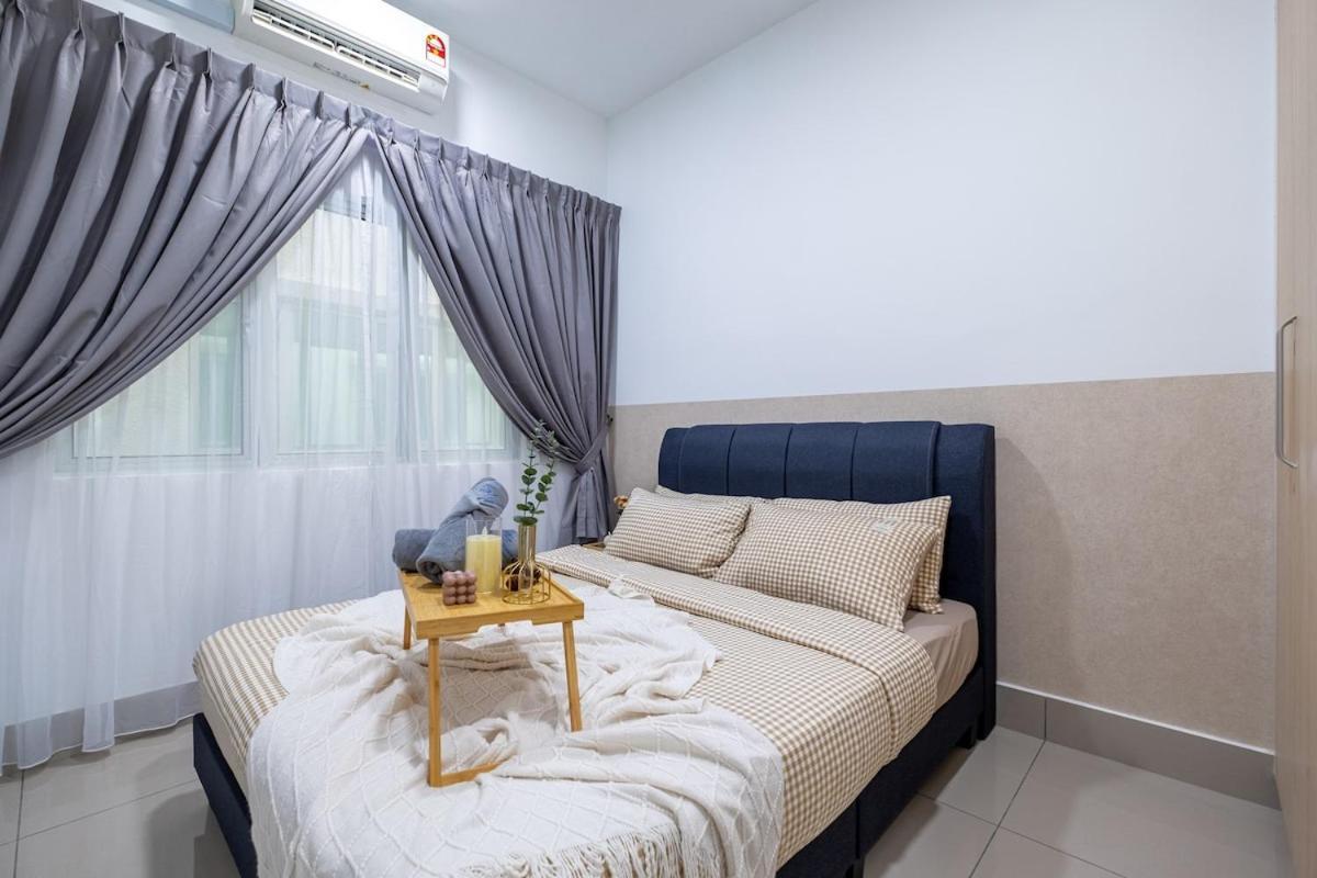 Apartment New! Vibes Rc 5min To Mrt & Hukm *