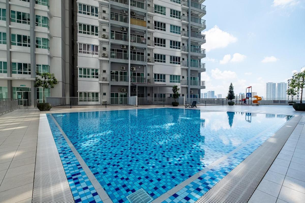New! Vibes Rc 5min To Mrt & Hukm Kuala Lumpur