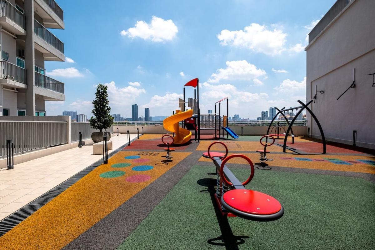 Apartment New! Vibes Rc 5min To Mrt & Hukm