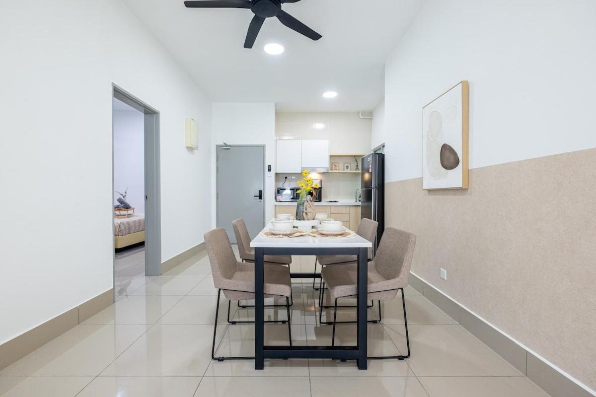 New! Vibes Rc 5min To Mrt & Hukm Apartment *