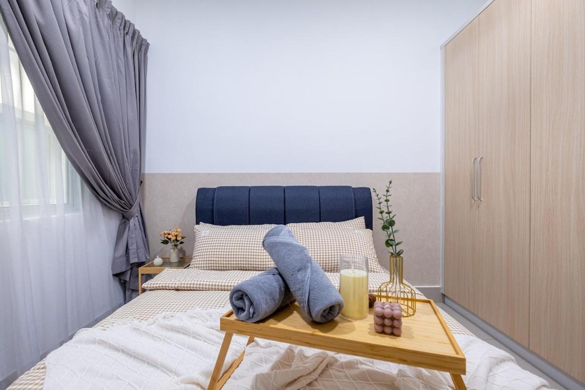New! Vibes Rc 5min To Mrt & Hukm Apartment