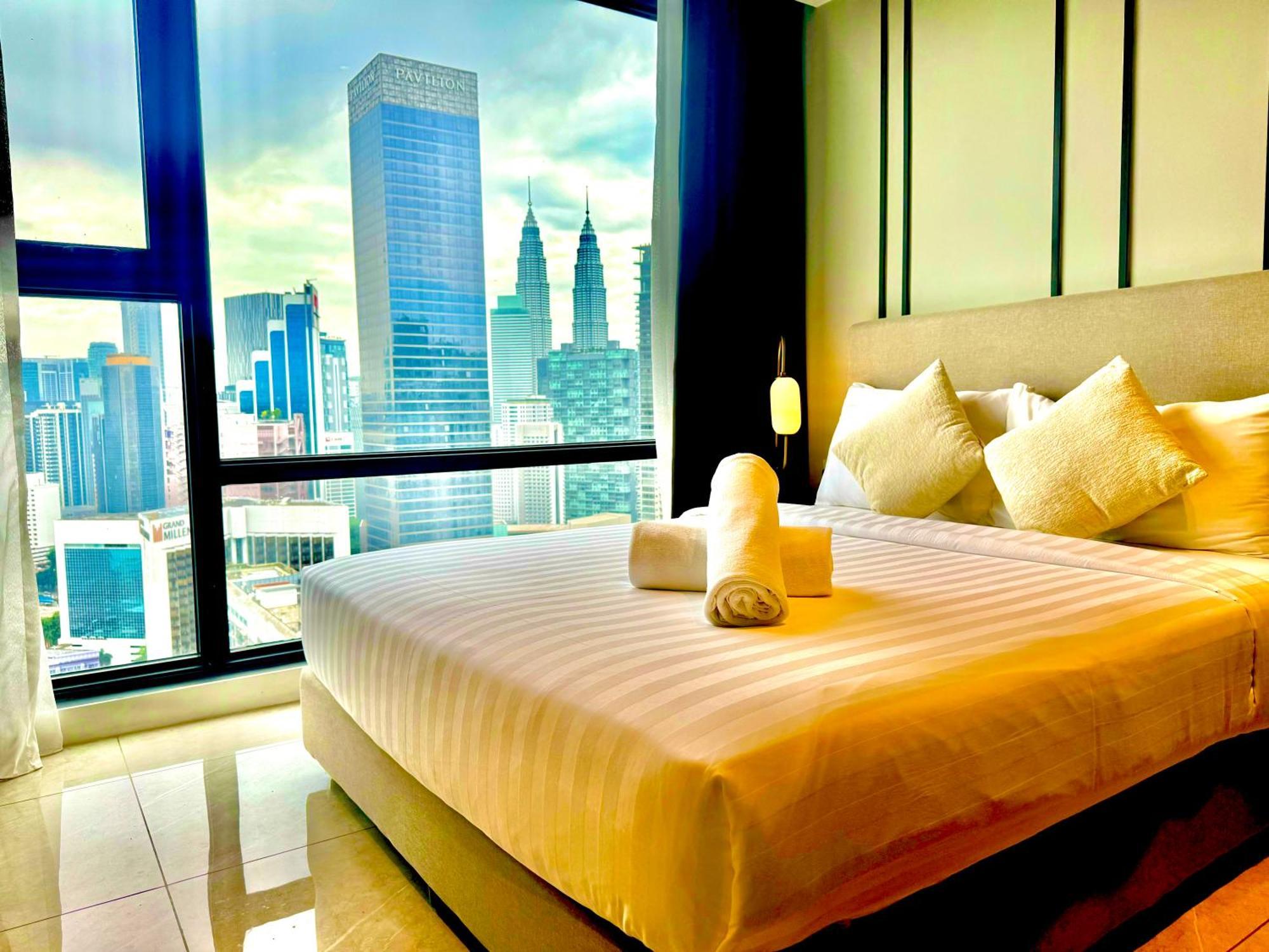 Luxury Axon Pavilion Hotel 5*