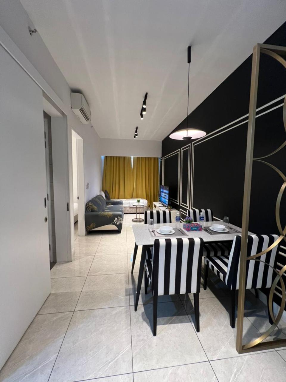 Luxury Axon Pavilion 5*