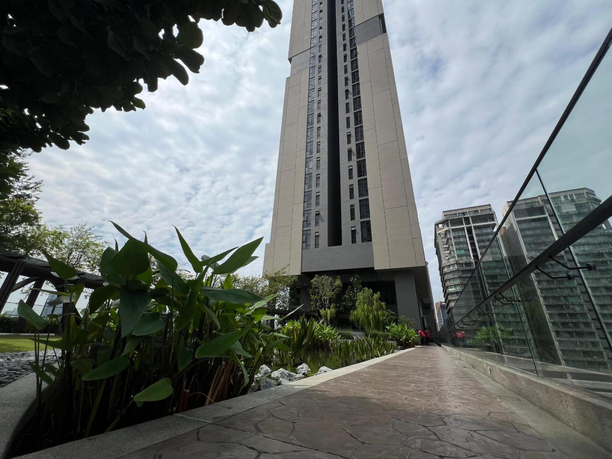Luxury Axon Pavilion Kuala Lumpur