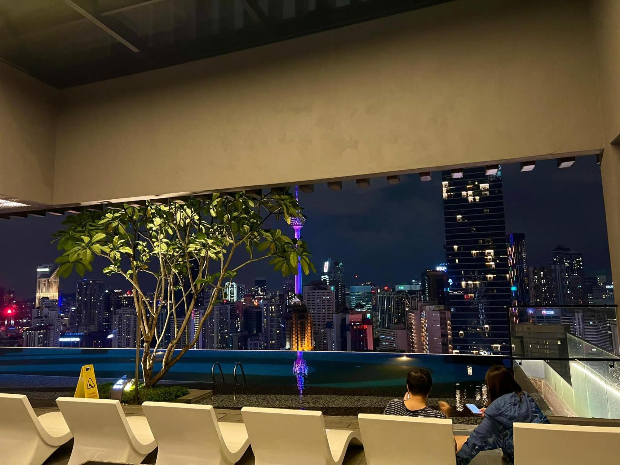 Hotel Luxury Axon Pavilion 5*