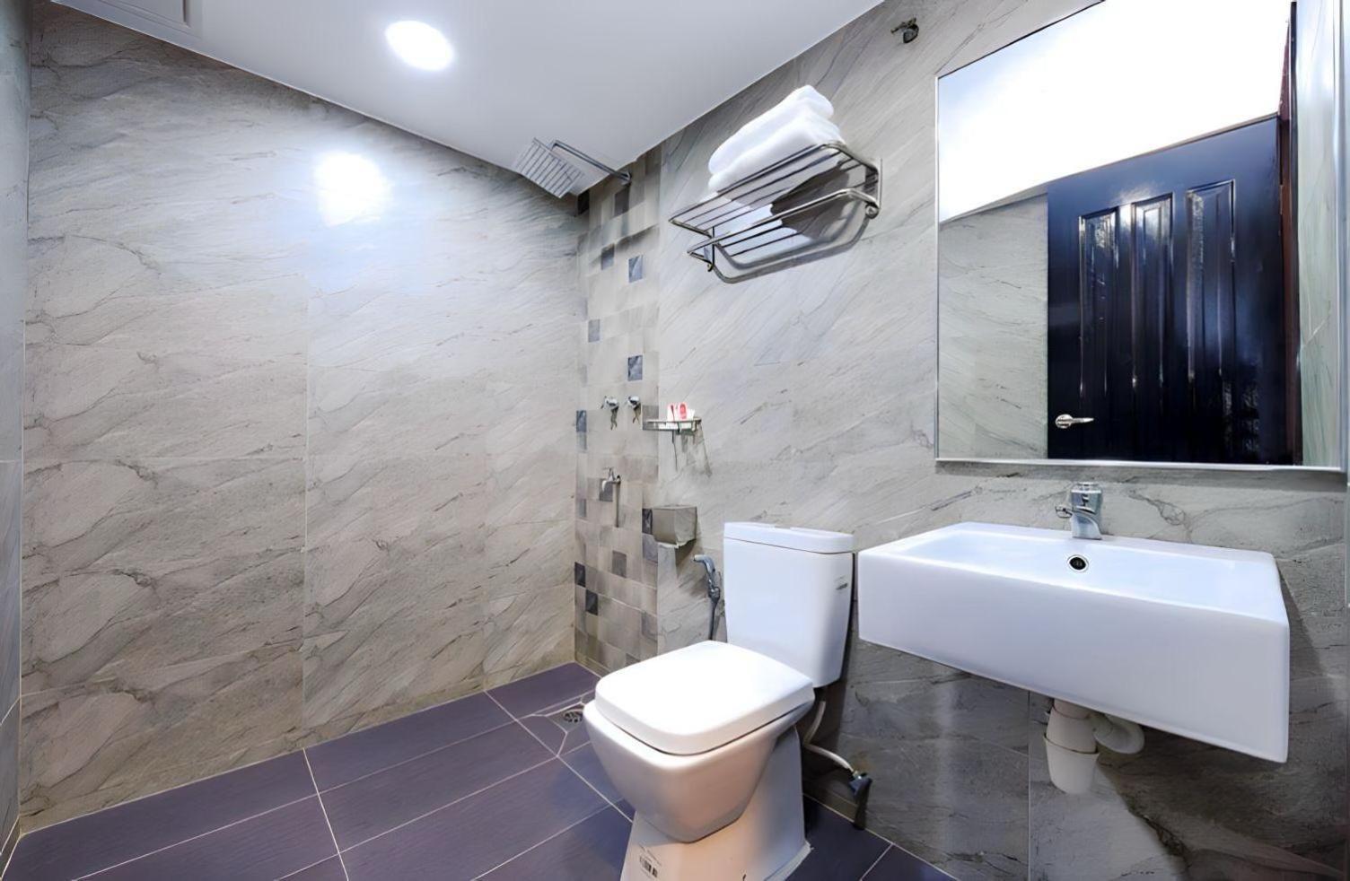 Hotel Q Collection Pudu Bukit Bintang 3*