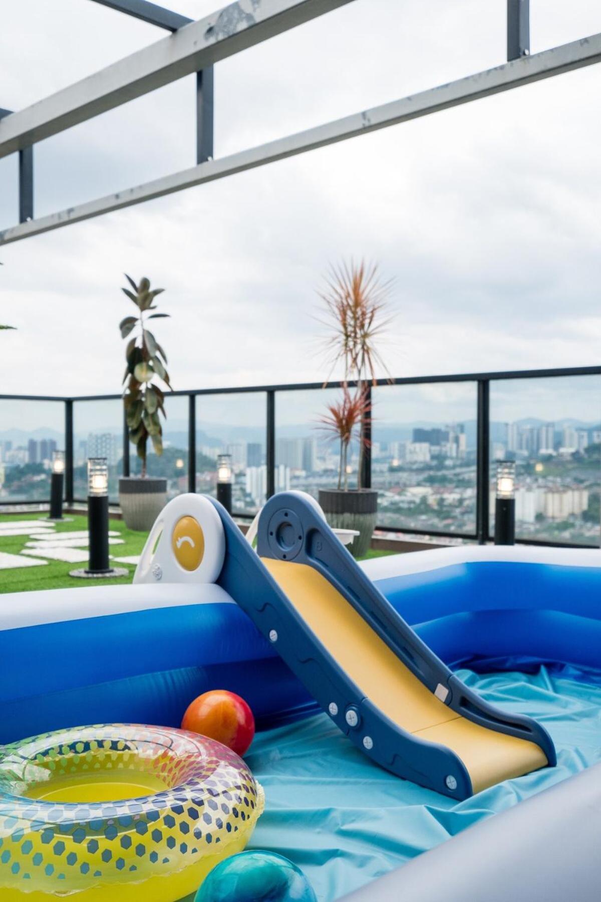 Luxury Penthouse Astoria 2floor 11pax 4br Kidspool * Kuala Lumpur