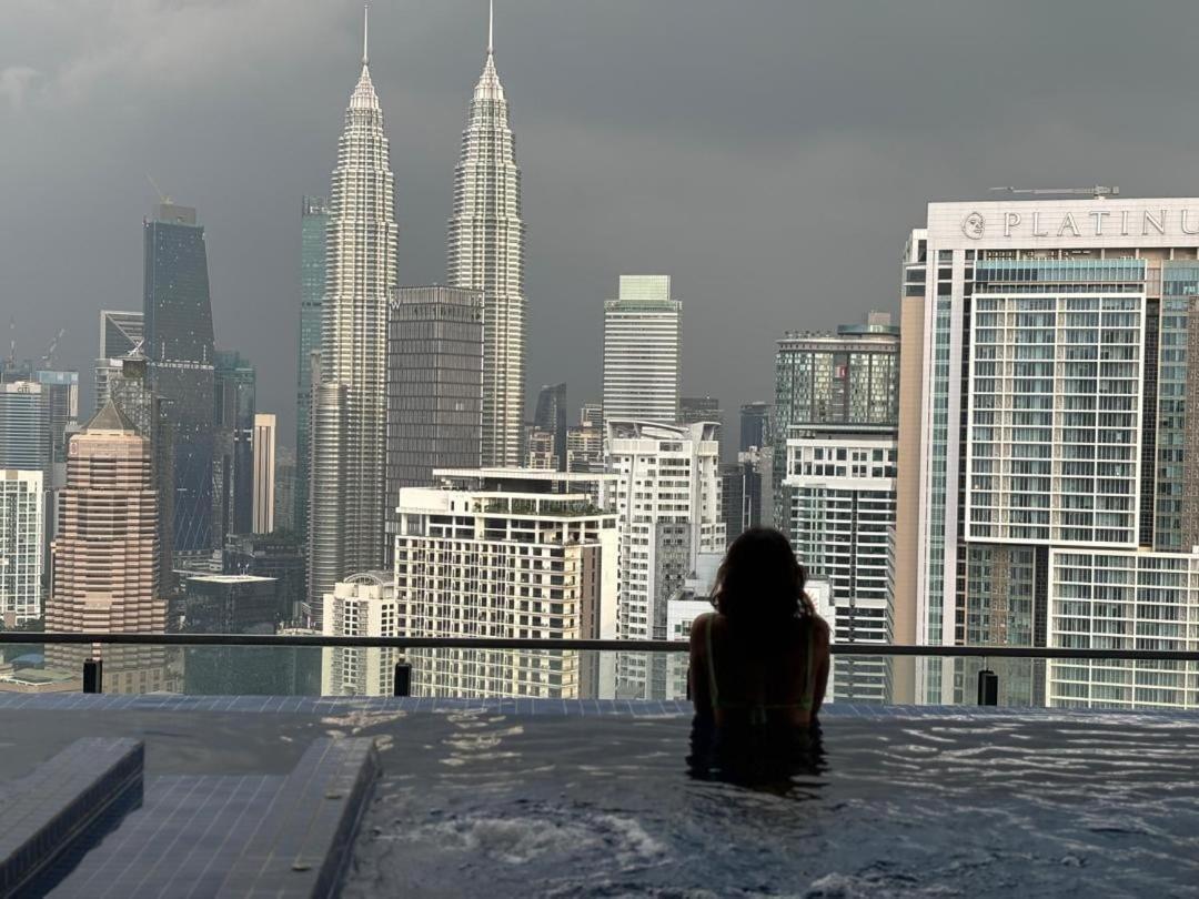 Premium Cozy Rooftop Pool Klcc-1080hd Movie *
