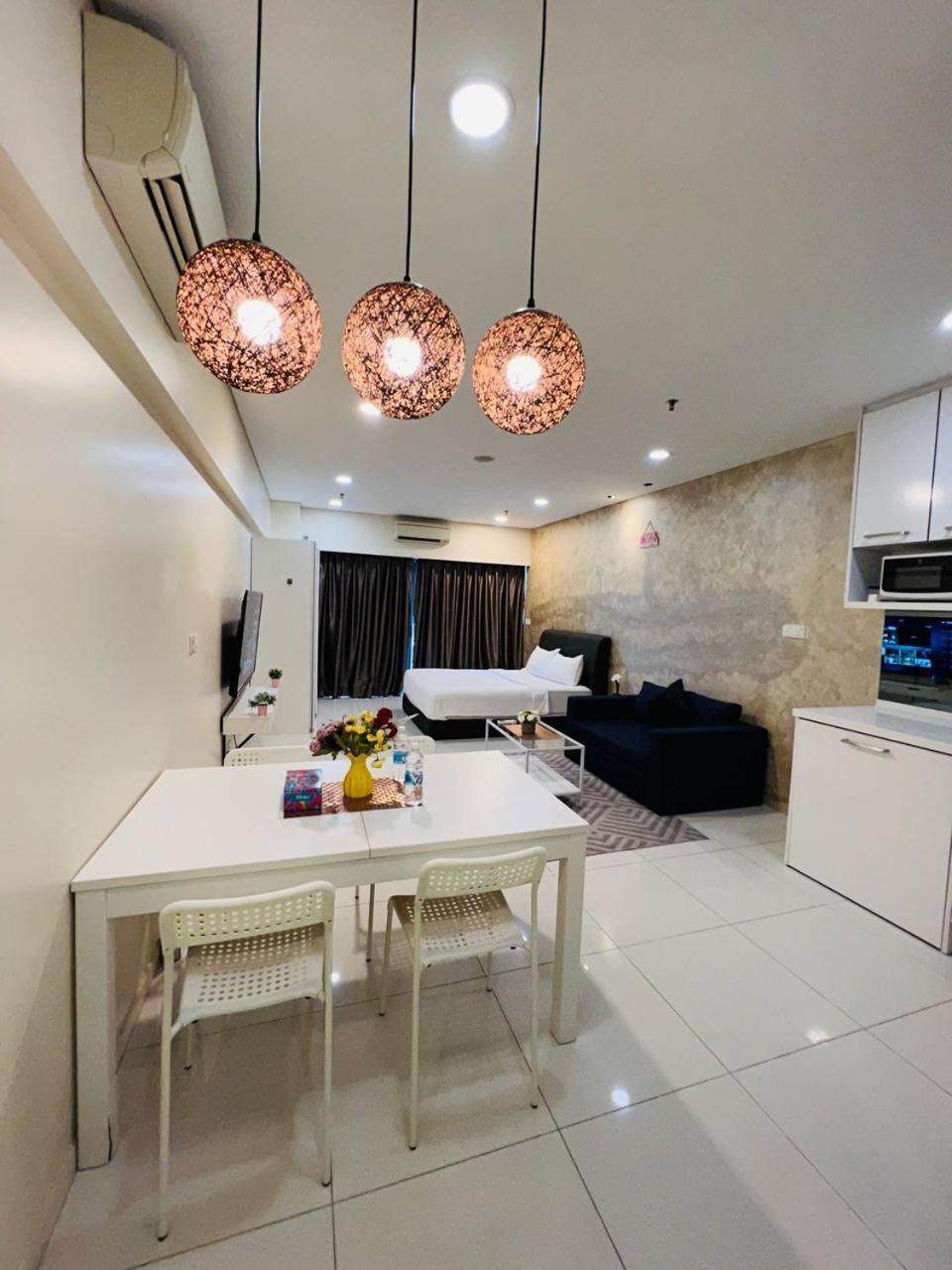 Apartment Summer Luxury By Classy