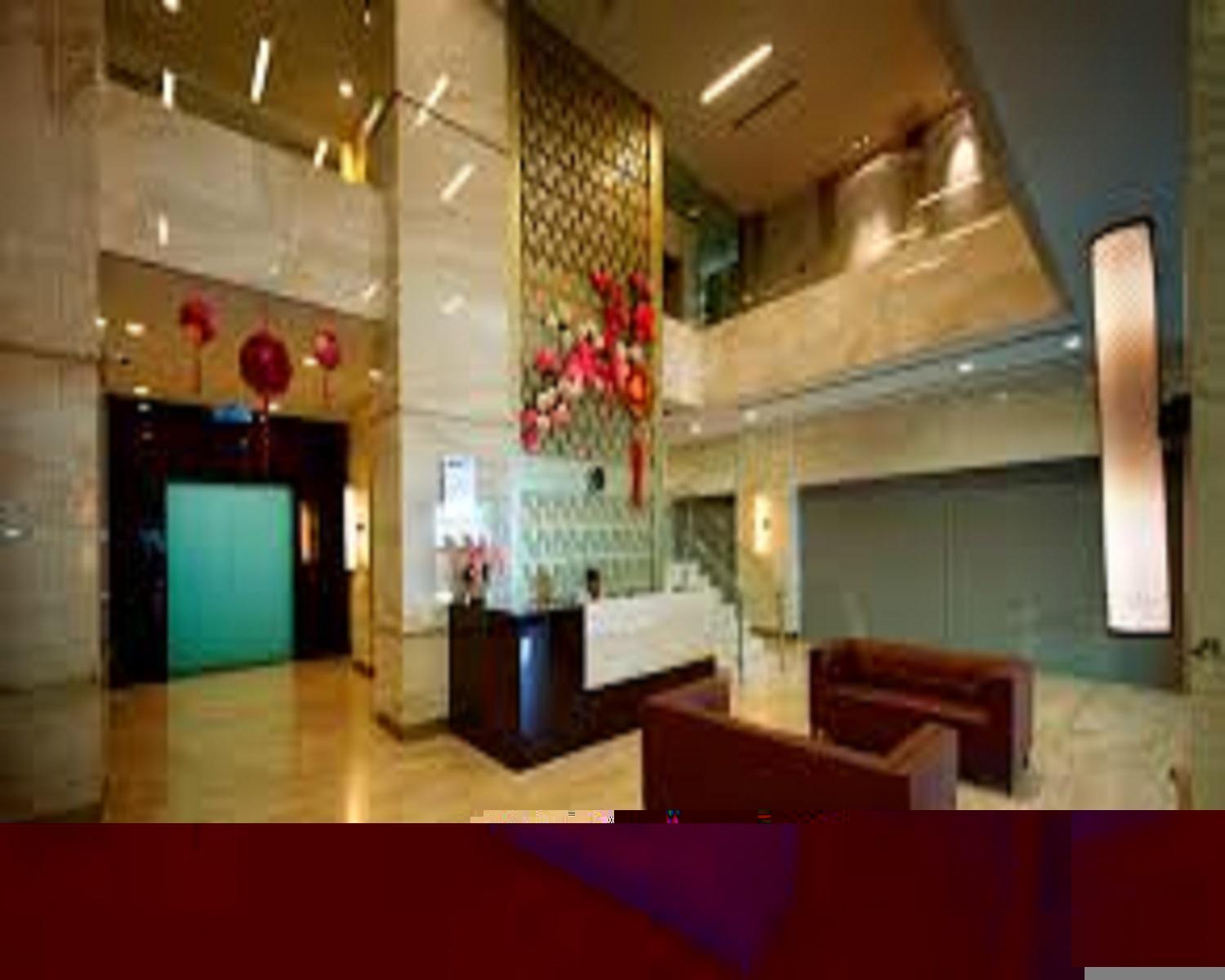 Luxury Balcony Suites- Homestay