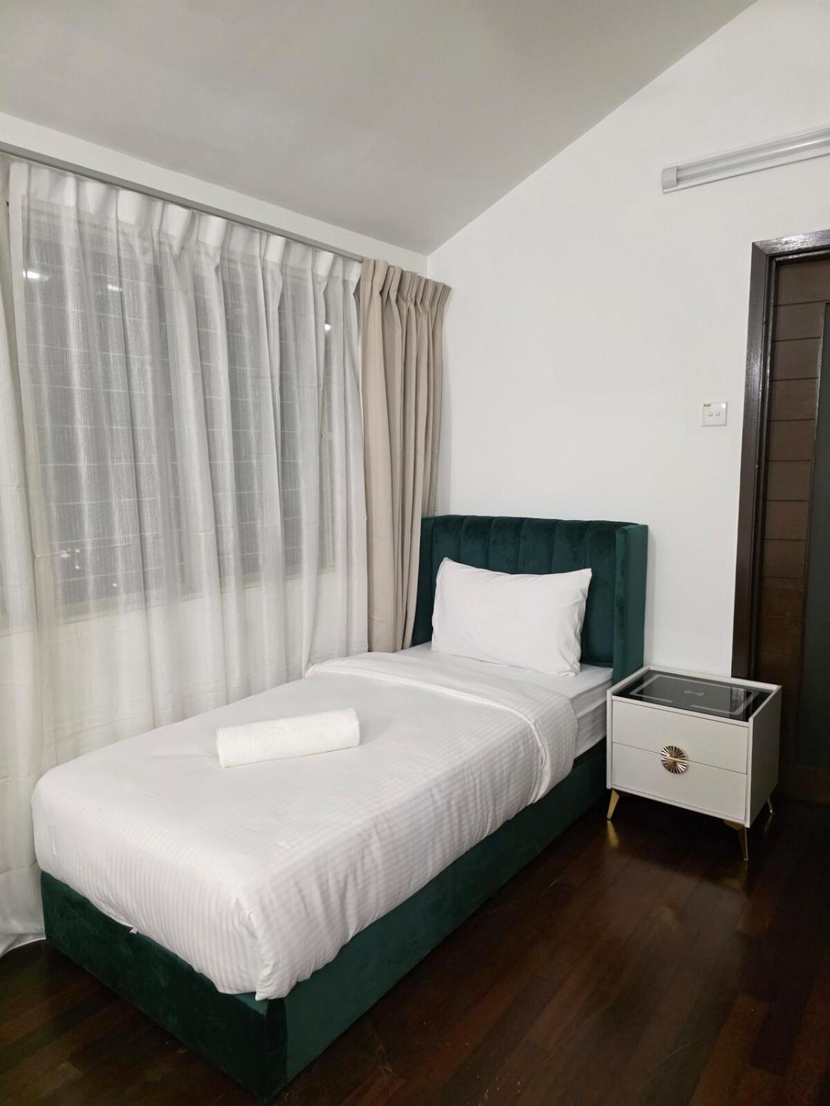 Perkasa Bunglow , Jalan Ampang Villa Kuala Lumpur