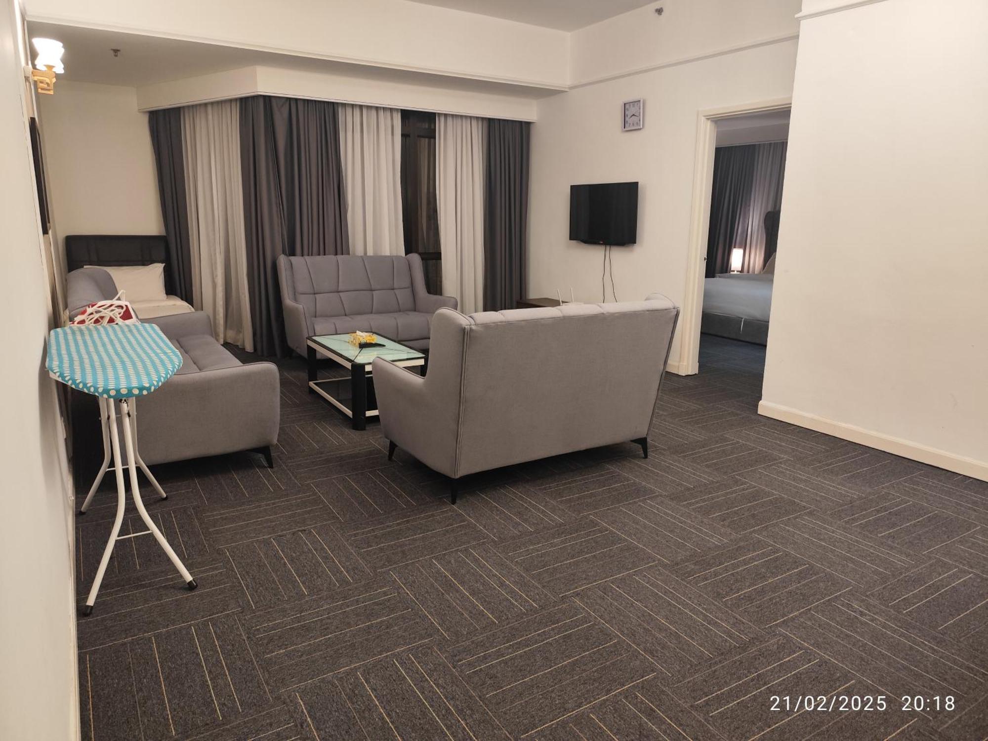 Citypluse At Times Square Apartment *