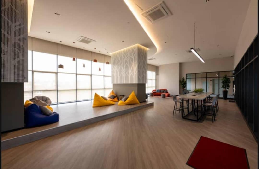 Apartment Sunway Velocity Ii Tower C&d By The Conts *