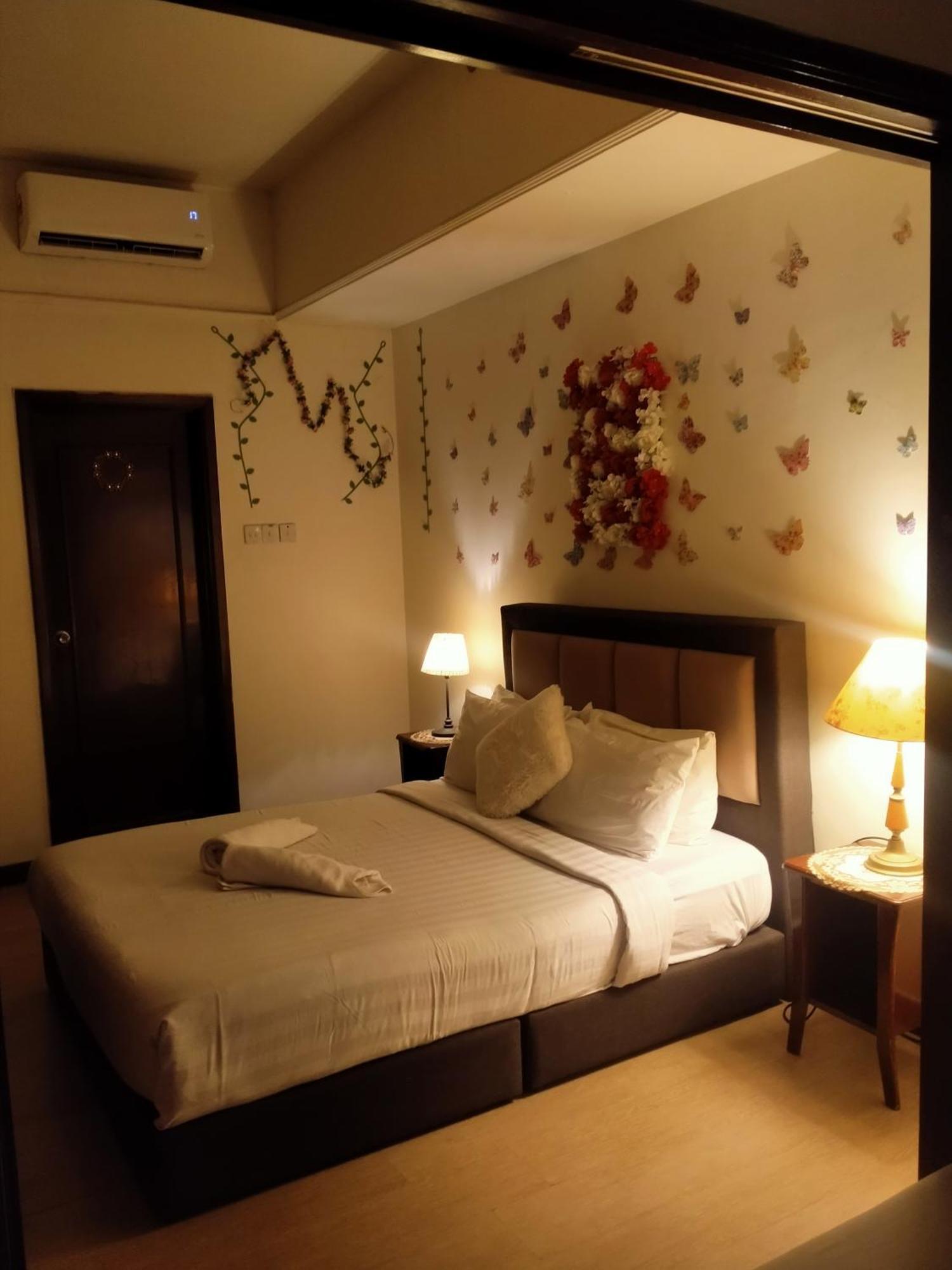 Glory At Berjaya Times Square Apartment