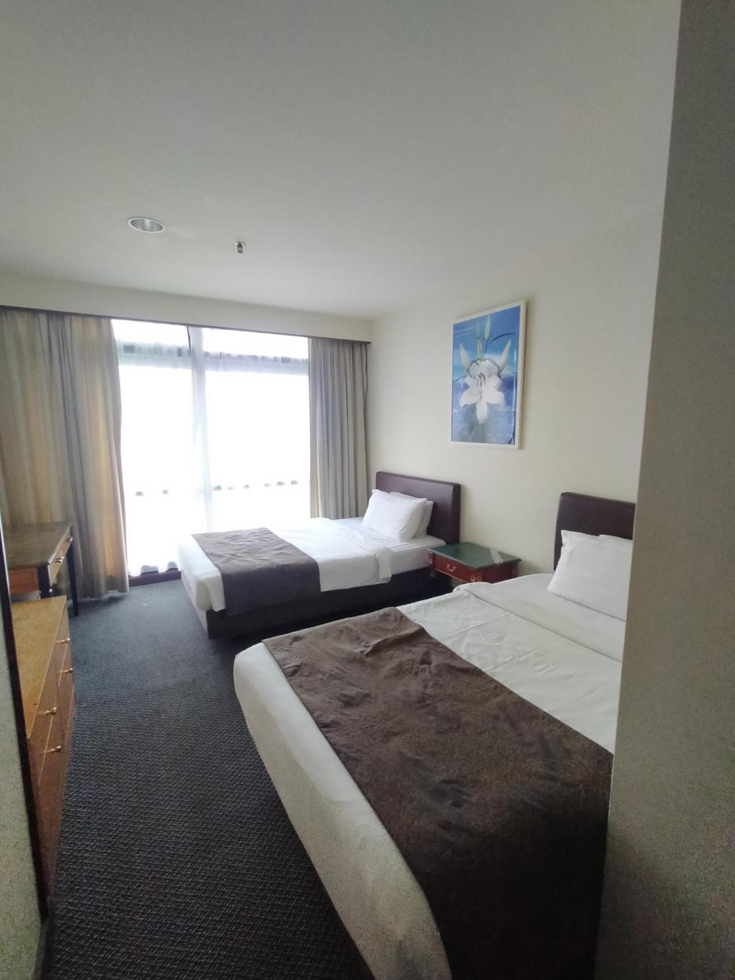 Glory At Berjaya Times Square Apartment
