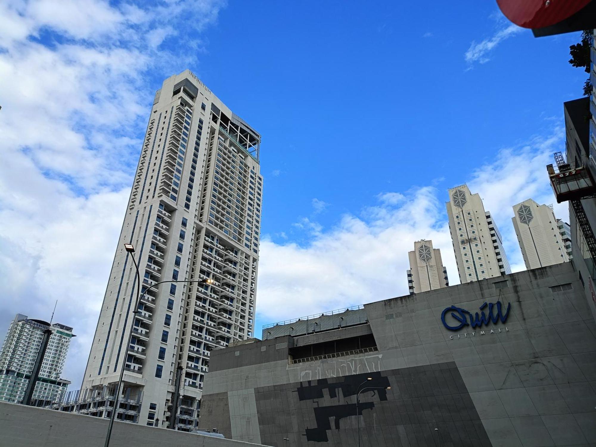 Quill Sky At Apartemen