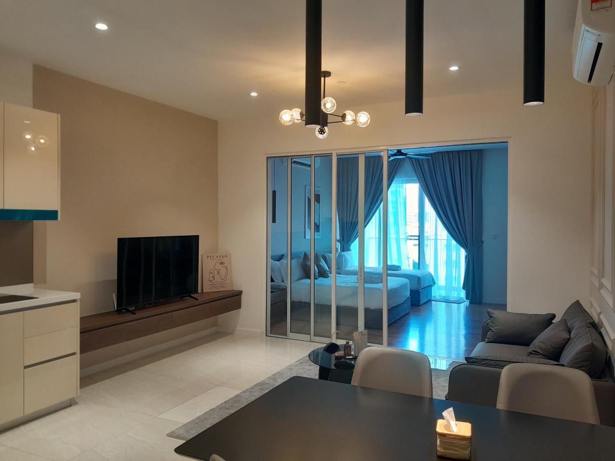 Quill Sky At Apartemen *