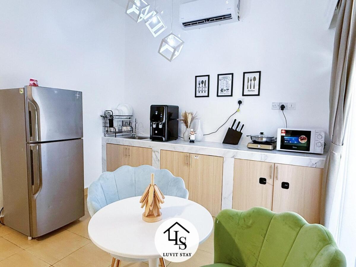 Apartment Place By Luvit *