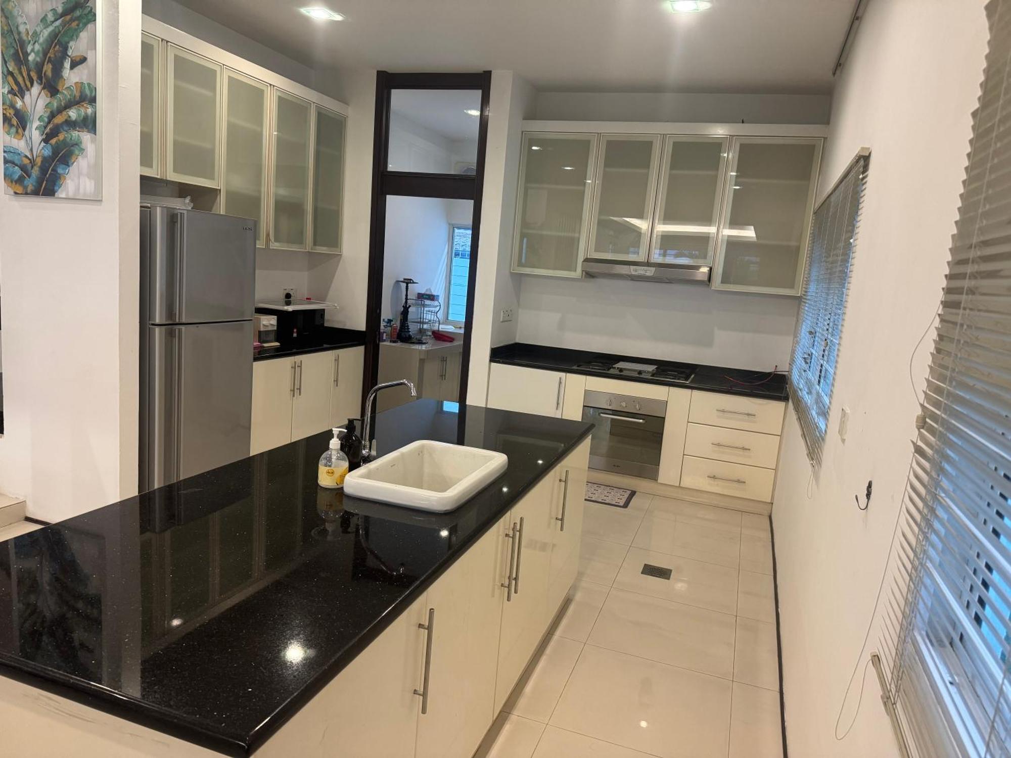 Perkasa Bunglow , Jalan Ampang Villa