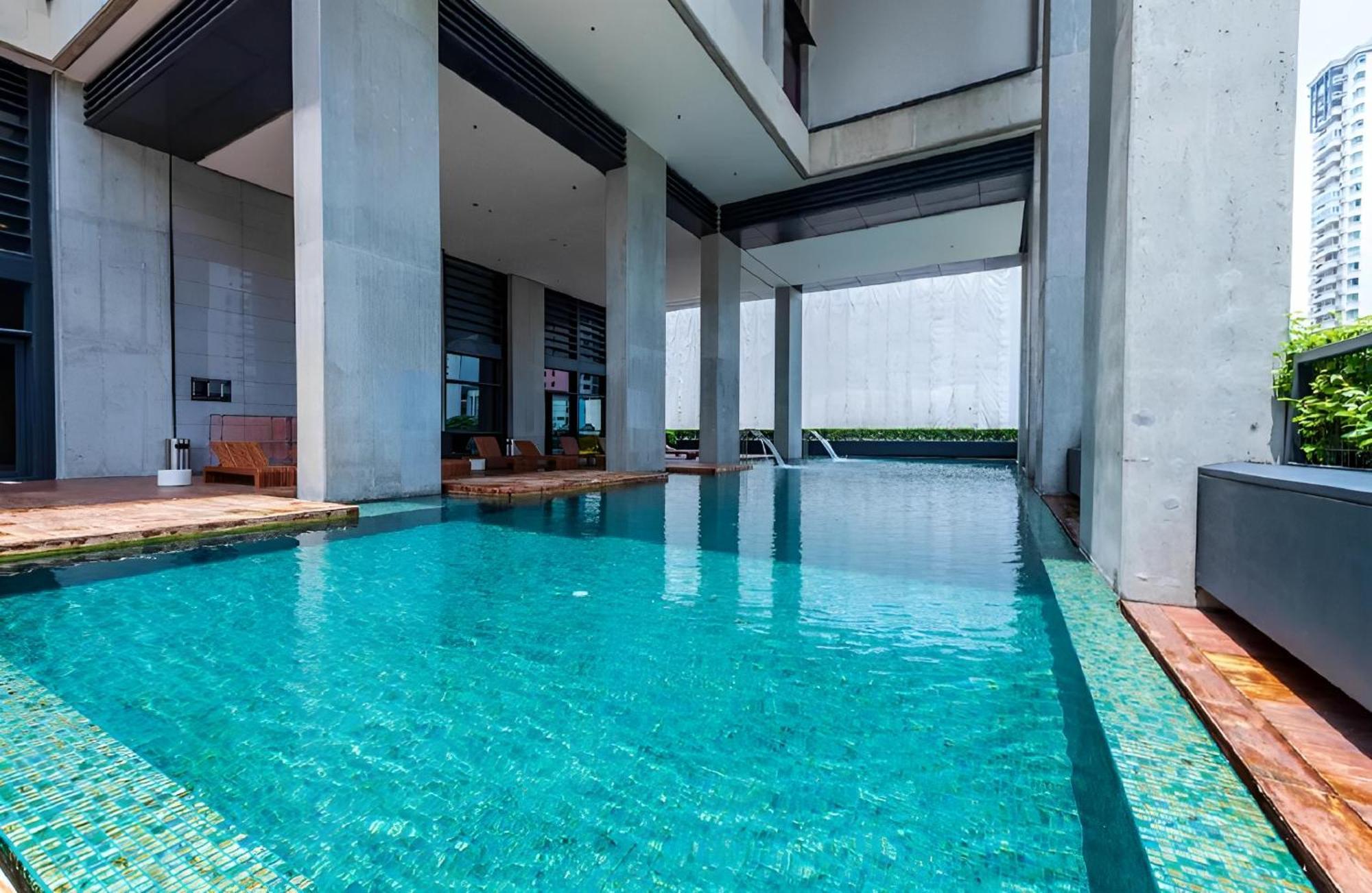 Apartment Arcoris Mont Kiara Facehome