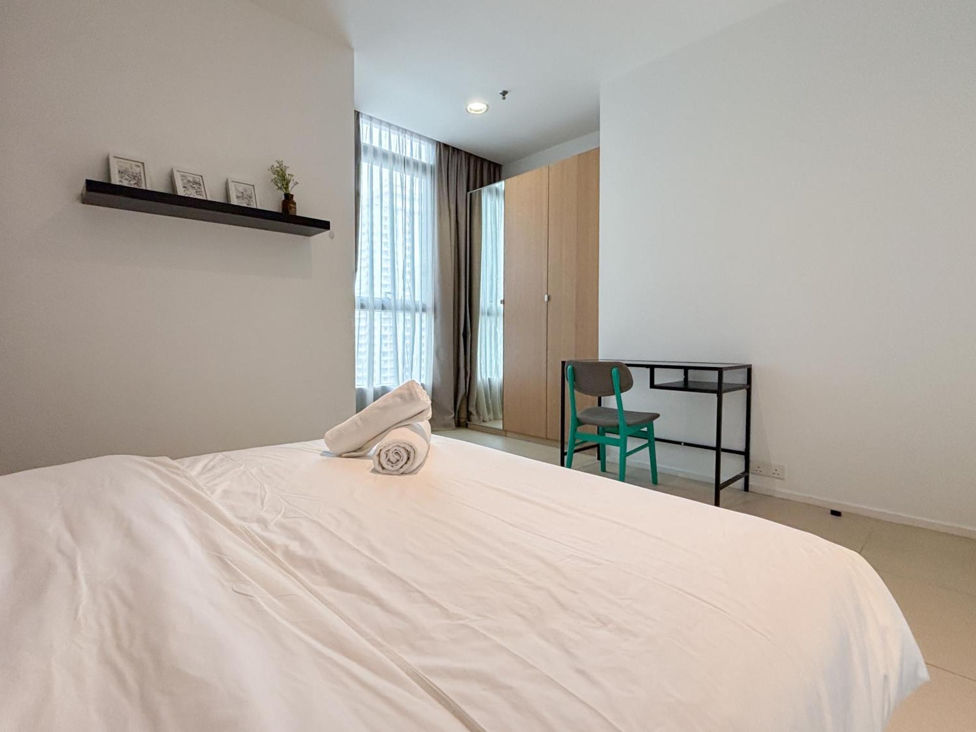 Apartment Arcoris Mont Kiara Facehome Kuala Lumpur