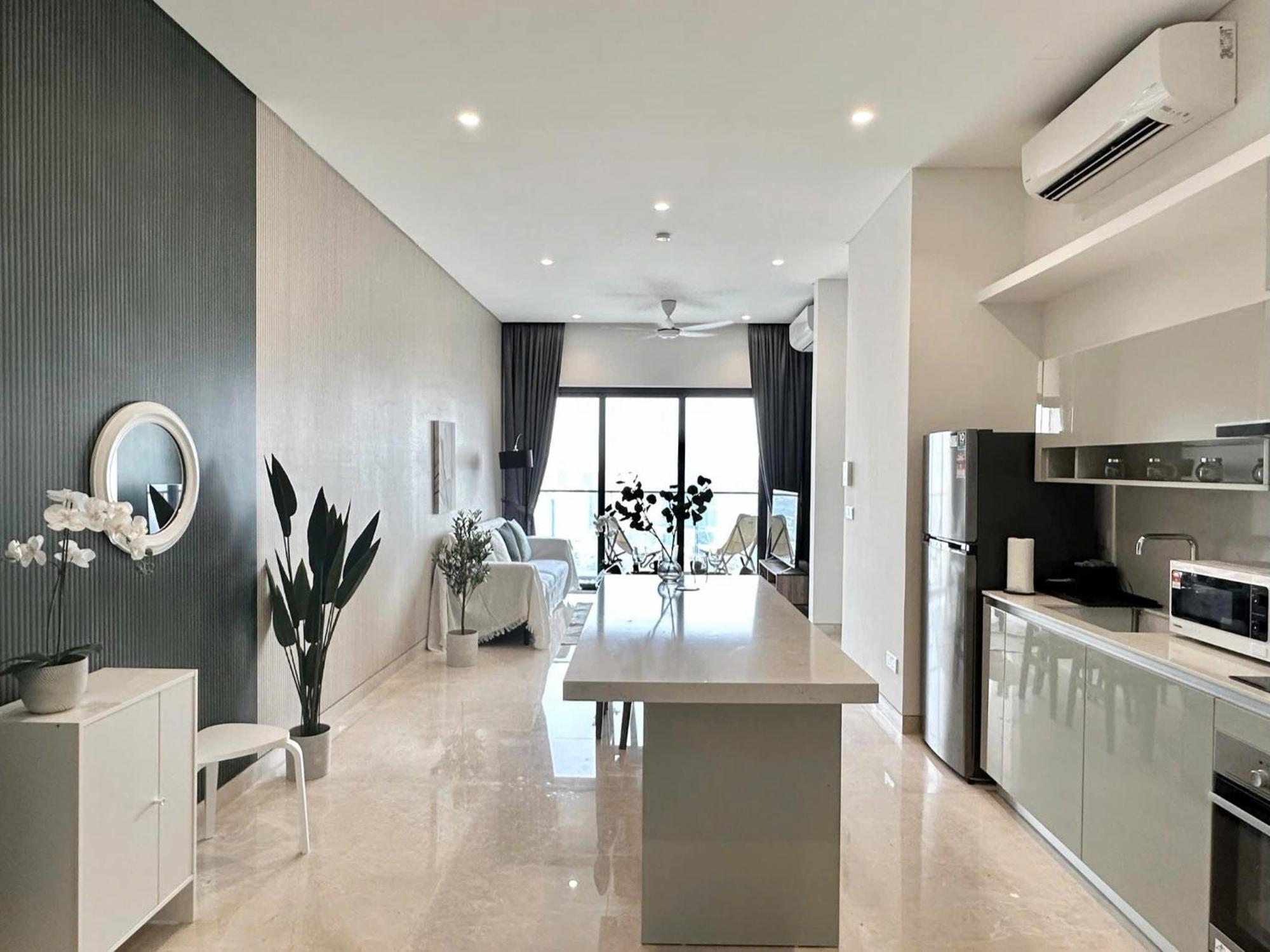 Lucentia Apartment