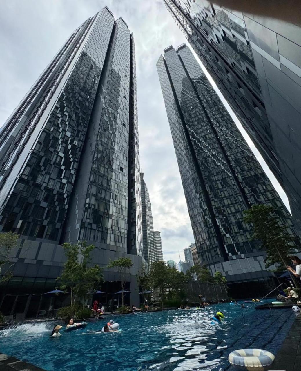 Apartment Star One 1r1b Klcc *