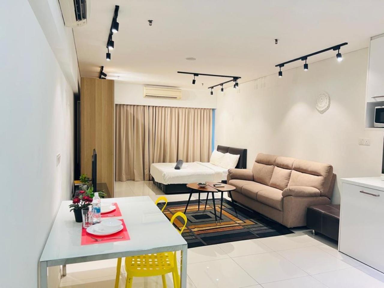 Mercu Summer By Elite Apartment *