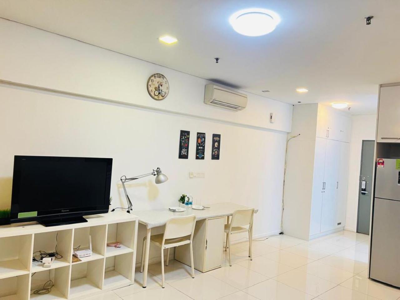 Apartment Mercu Summer By Elite