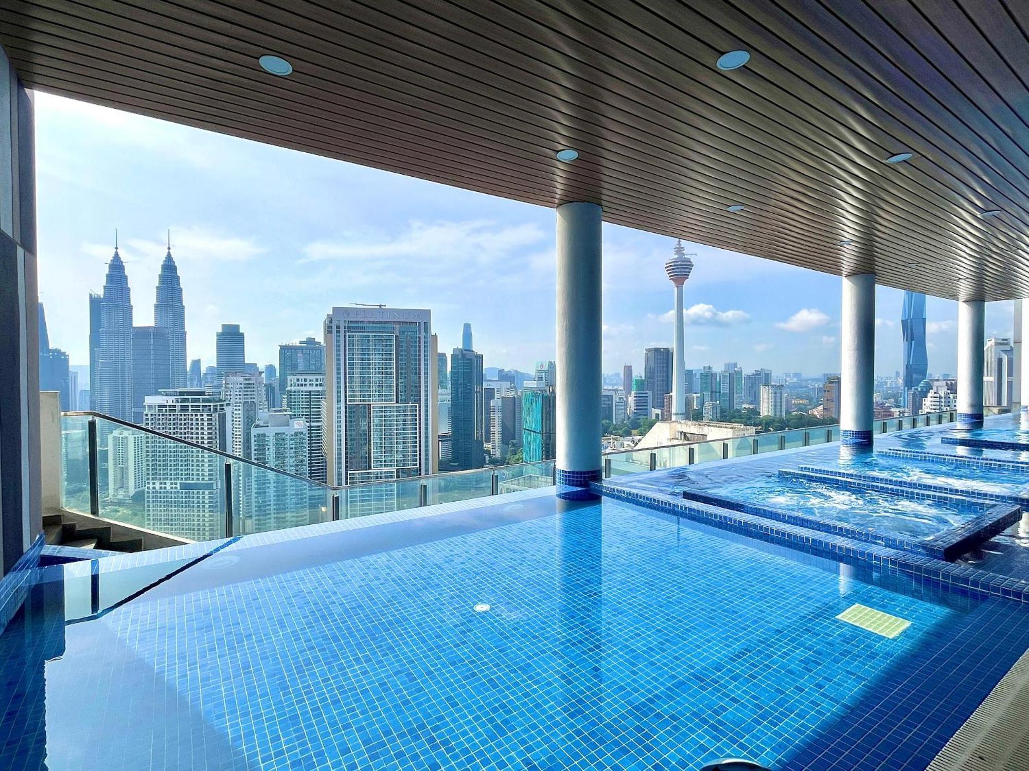 The Colony Sky Pool View Kuala Lumpur