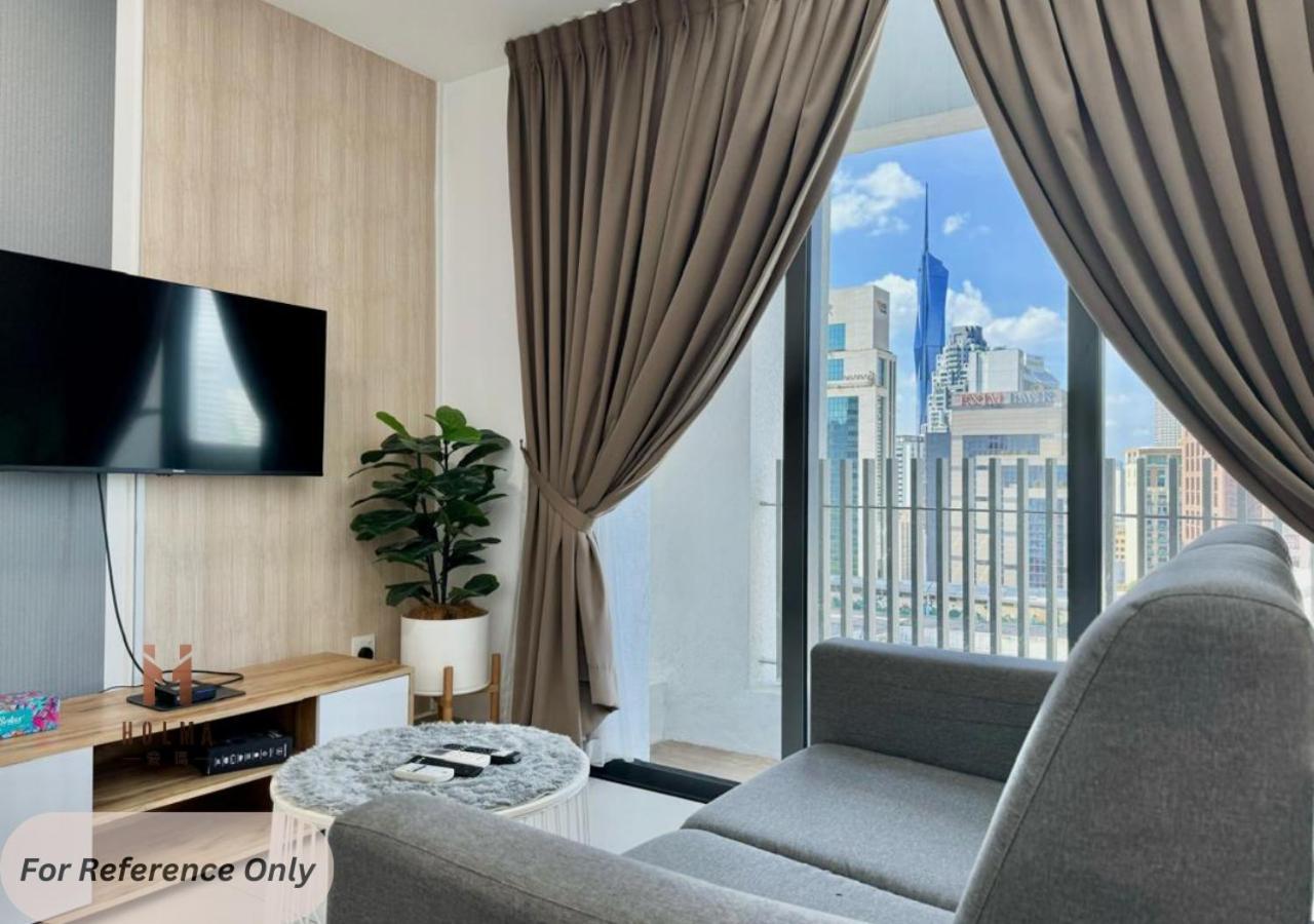 The Colony Sky Pool View Apartment *
