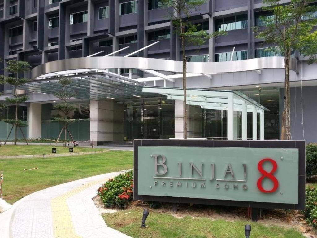 Apartment Binjai 8premium Kl Walkabke To Klcc By Mwm