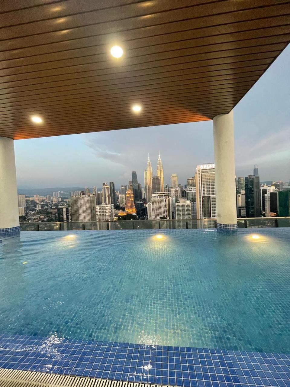 The Luxe Klcc By *
