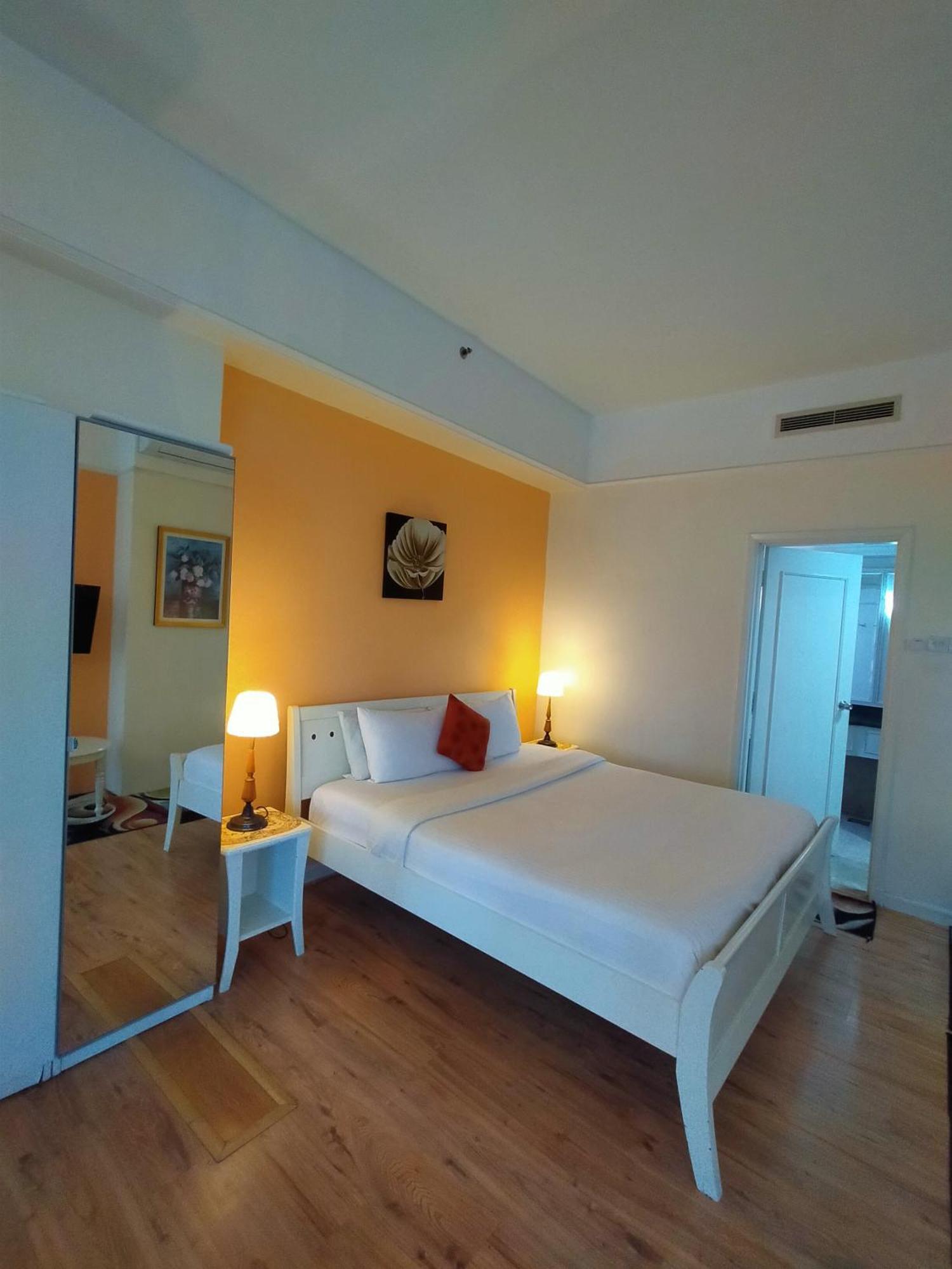Plaza Service Times Square Apartment Kuala Lumpur