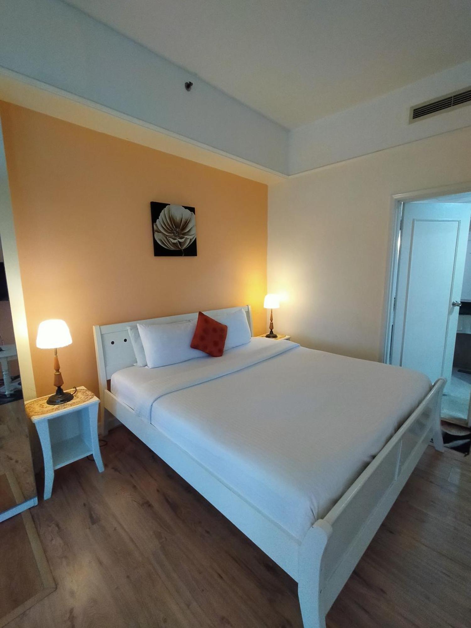 Apartemen Plaza Service Times Square