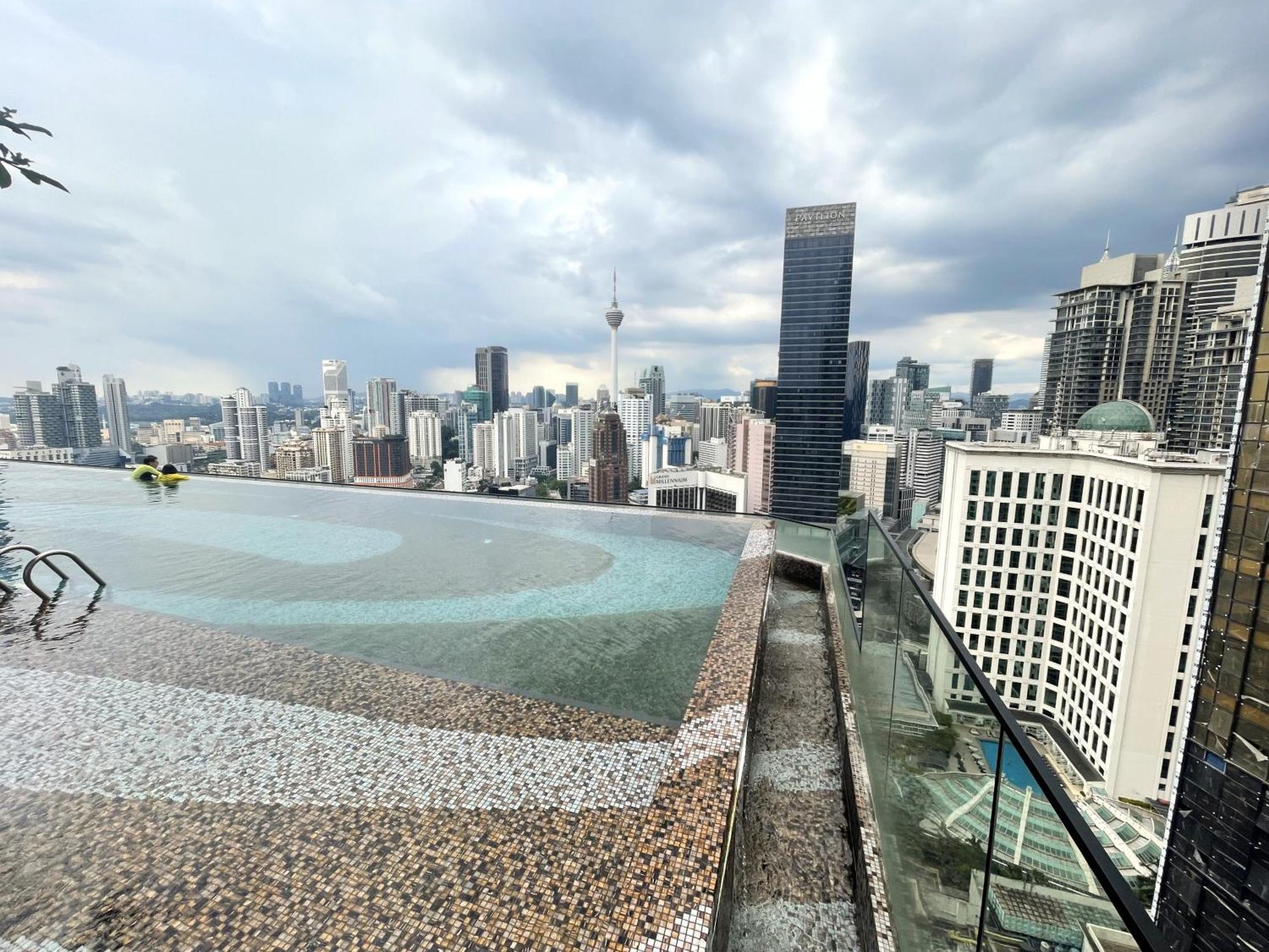 The Axon By Rainbow Touch Apartemen