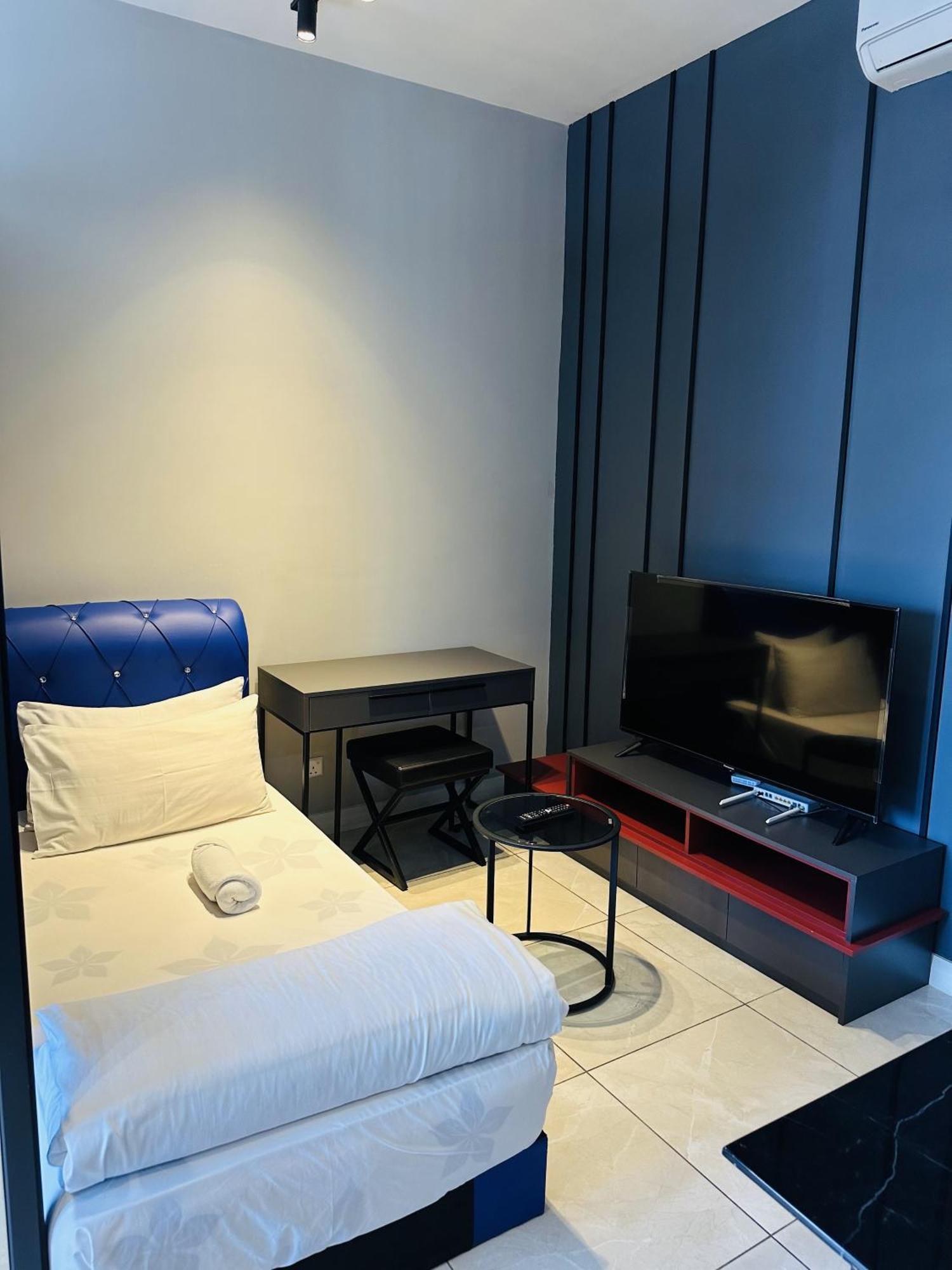 The Axon By Rainbow Touch Apartment *
