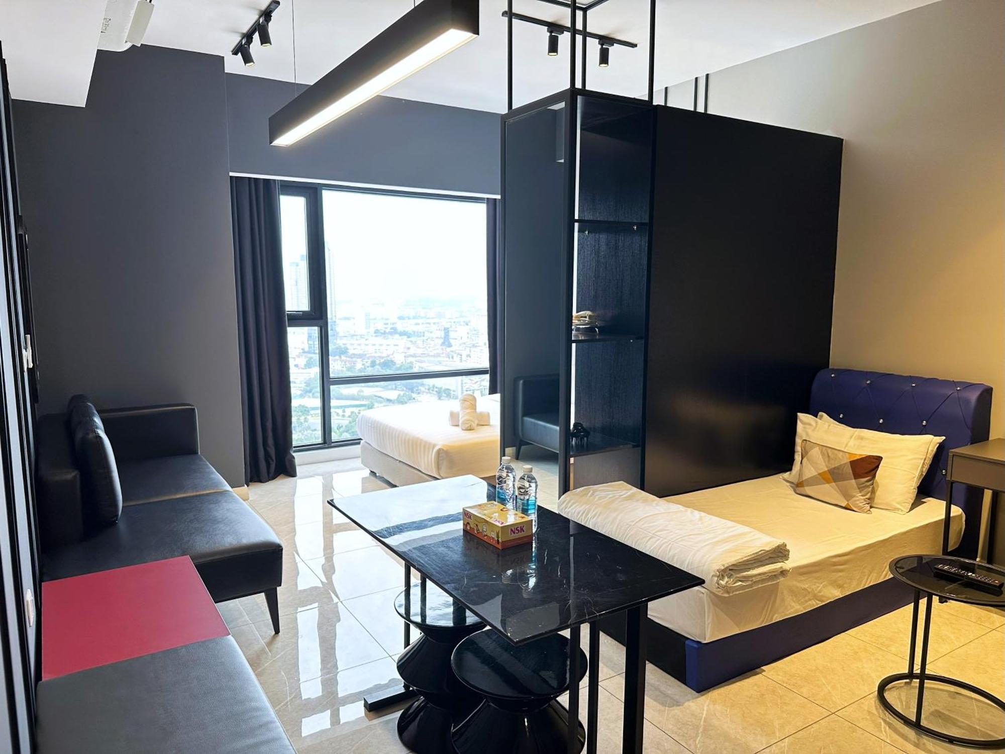 The Axon By Rainbow Touch Apartment *