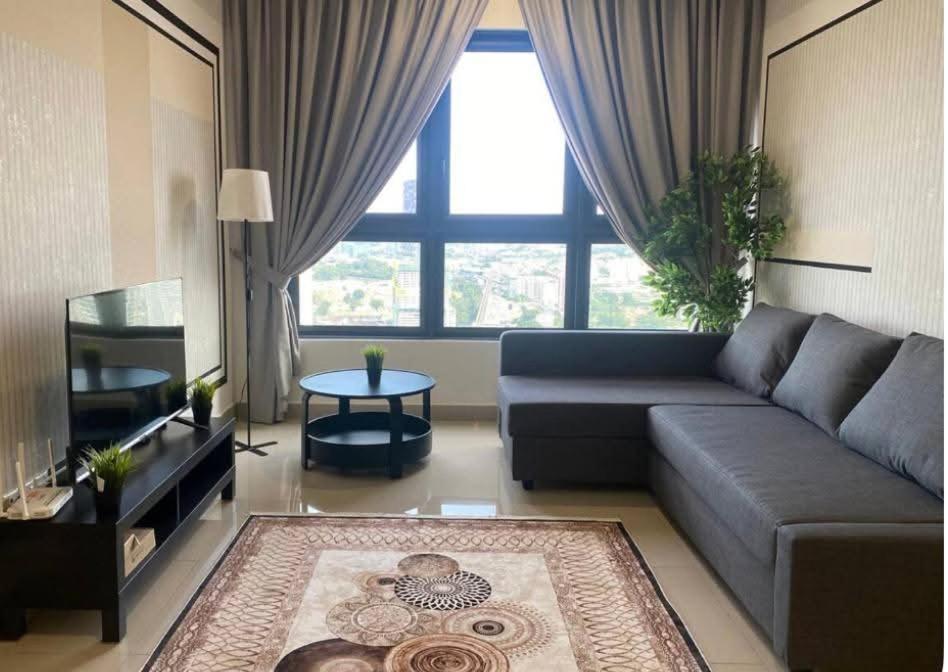 M Vertica By Seroja Coliving *